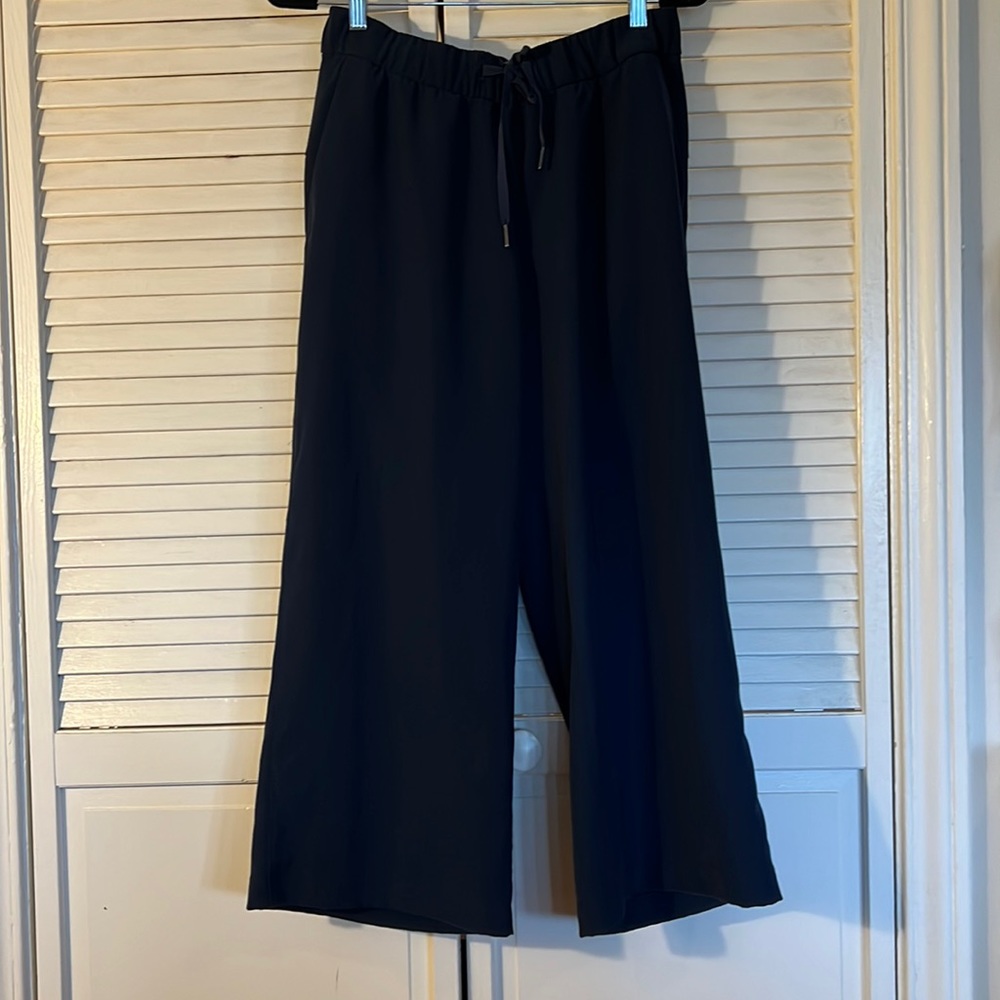 Lululemon Wide leg pant NAVY